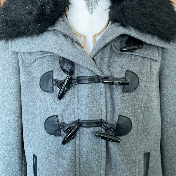 Cozy Gray Wool Jacket by Express - Picture 4 of 17